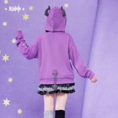画像4: 【原神 329pt】原神　ドゥリンイメージ　パーカー　特典アクスタ付き【期間限定】【予約11月下旬】 (4)