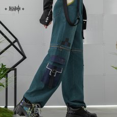 画像5: 【原神 369pt】原神　キィニチイメージ　2WAYパンツ　特典アクスタ付き【予約9月中旬】 (5)
