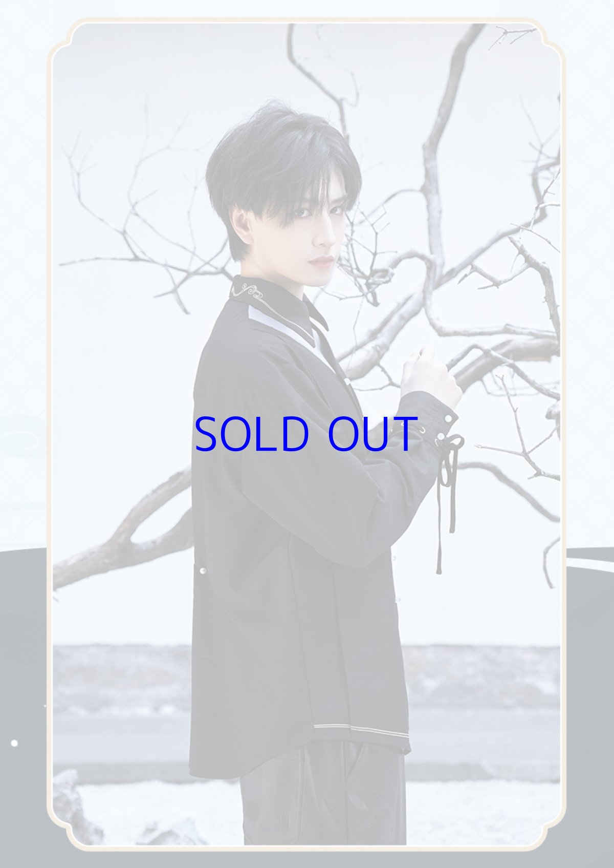 画像11: 原神 申鶴イメージ シャツ 特典アクスタ付き (11)