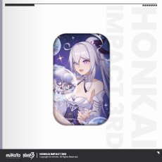 キアナ【予約180日以内】