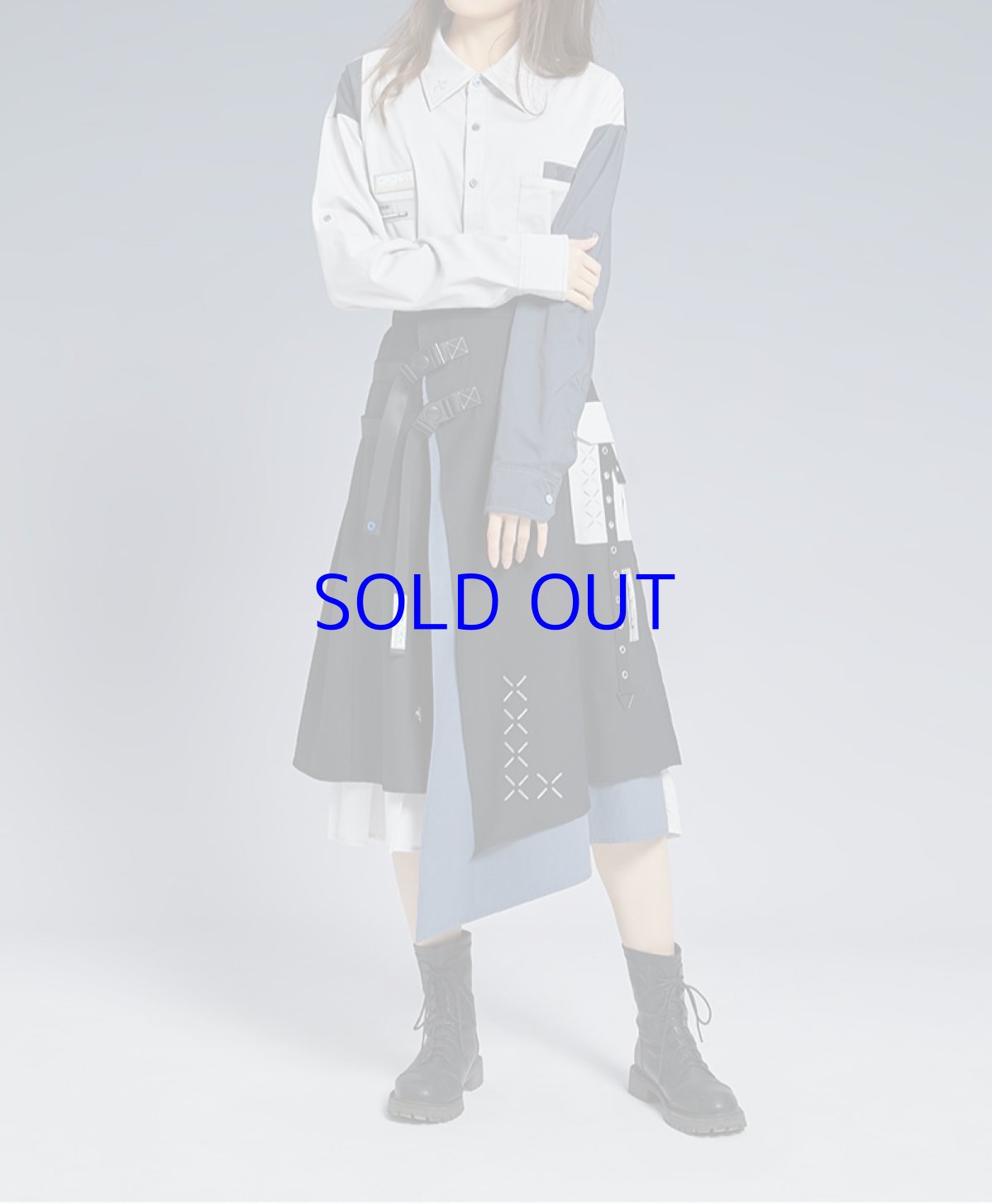 画像8: 崩壊3rd　ブローニャ・新生の銀翼　スカート　特典付き (8)