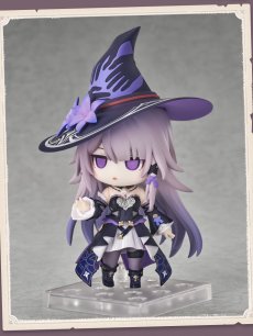 画像9: 崩壊：スターレイル　ねんどろいど　マダム・ヘルタ　特典アクスタ付き【予約2026年5月】 (9)