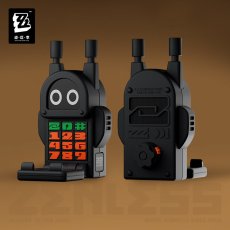 画像3: 【ZZZ 259pt】ゼンレスゾーンゼロ　ボンプ　無線機型スマホスタンド【特殊航空便、船便】【予約3月下旬】 (3)