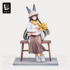 画像1: ゼンレスゾーンゼロ　星見雅　暁Ver.　1/8フィギュア【予約2027年8月】 (1)