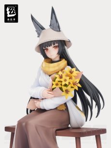 画像2: ゼンレスゾーンゼロ　星見雅　暁Ver.　1/8フィギュア【予約2027年8月】 (2)