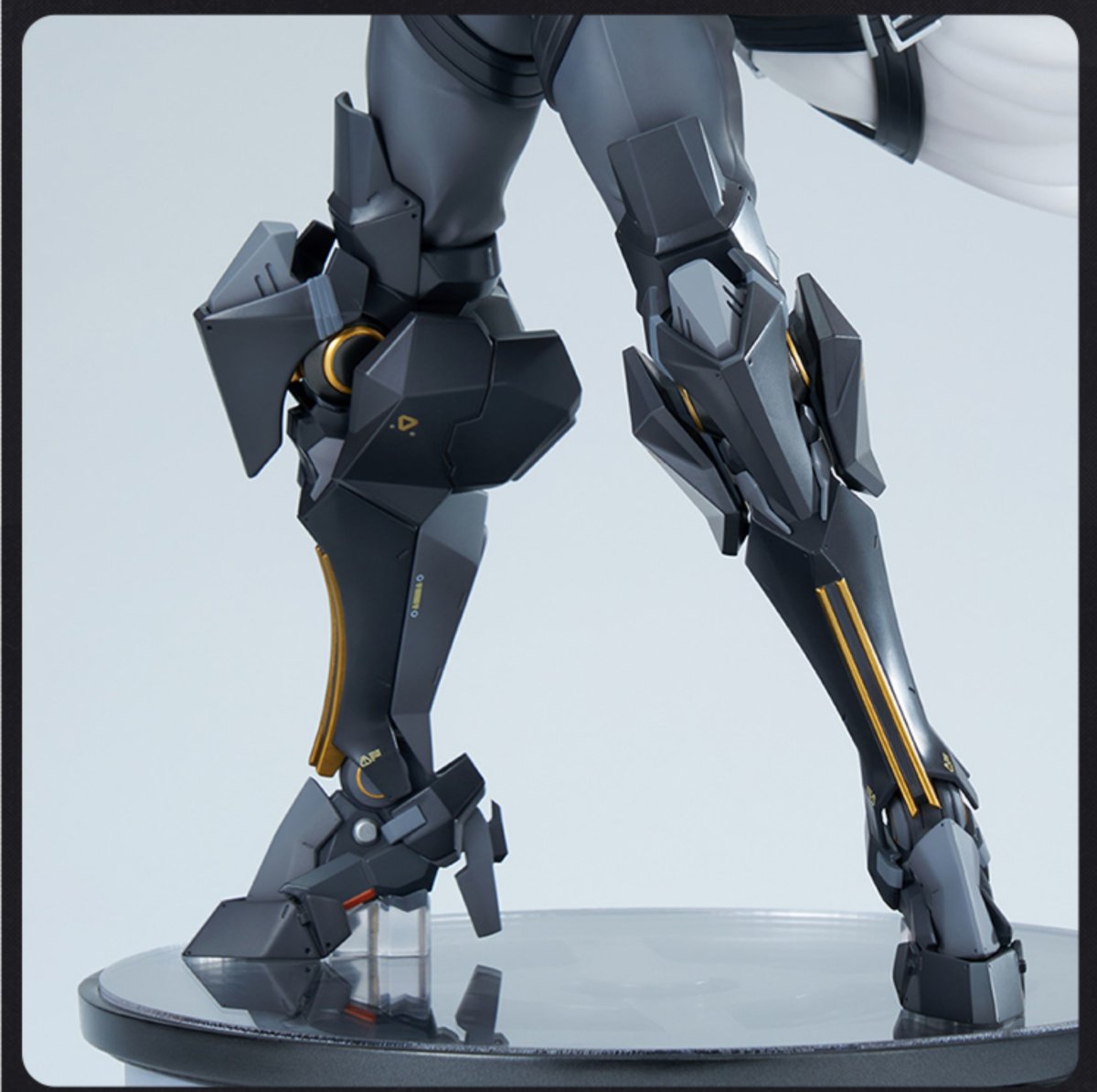 画像19: ゼンレスゾーンゼロ　フォン・ライカン　1/7 フィギュア　特典キーホルダー付き【予約2026年6月】 (19)