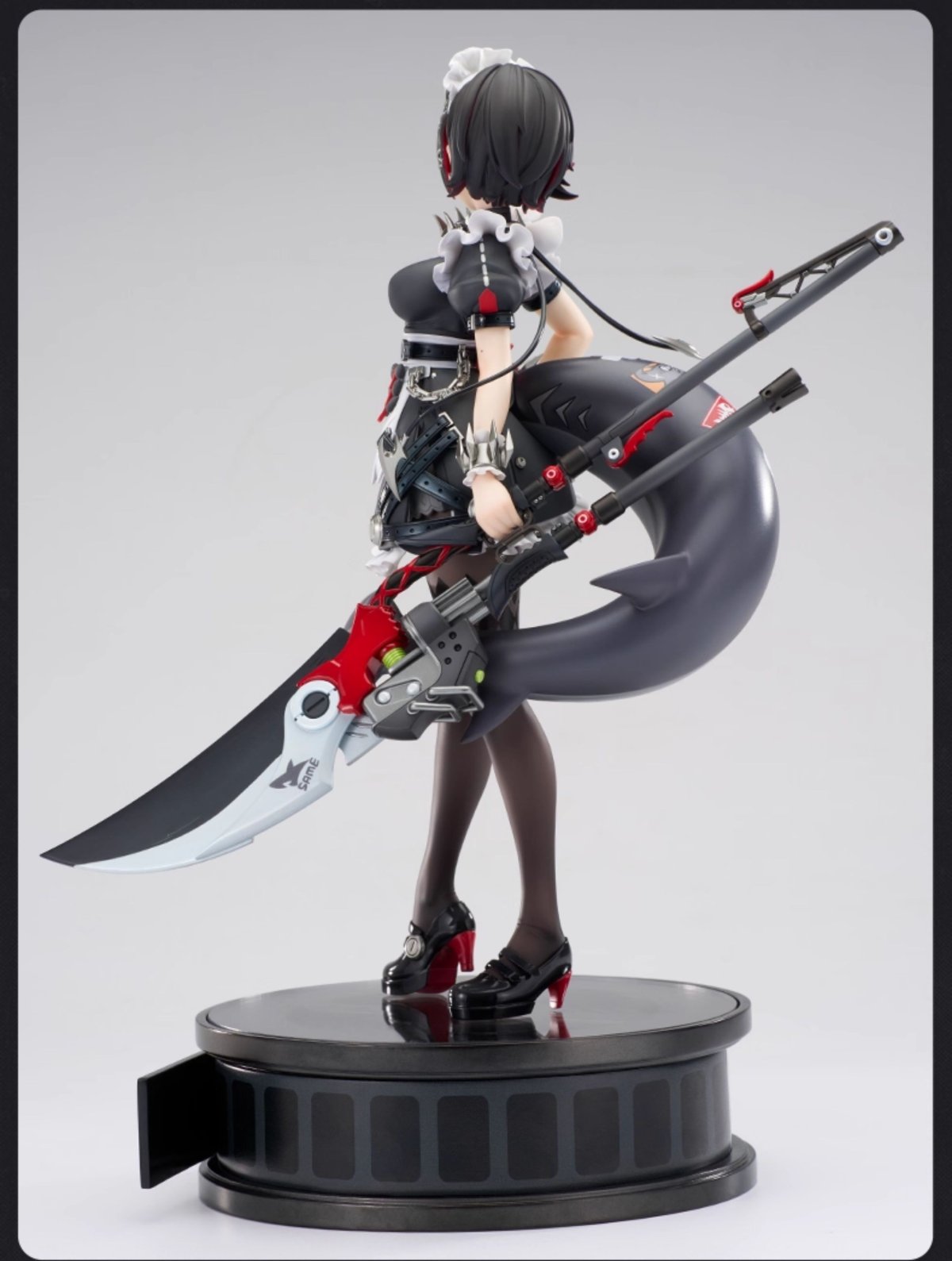 画像10: ゼンレスゾーンゼロ　エレン・ジョー　1/7 フィギュア　特典キーホルダー付き【予約2026年9月】 (10)